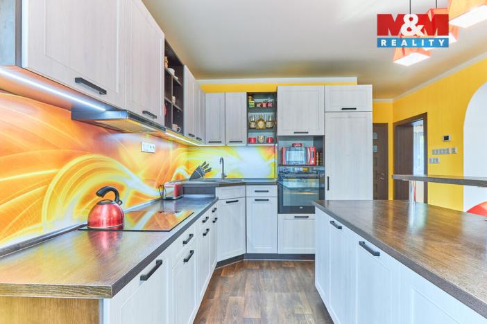 Prodej rodinného domu, Čestice - Radešov, 204 m2