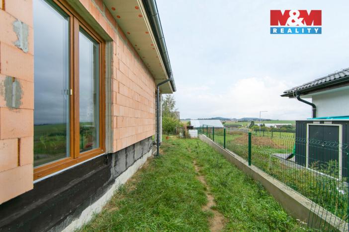 Prodej rodinného domu, Luženičky - Luženice, 124 m2