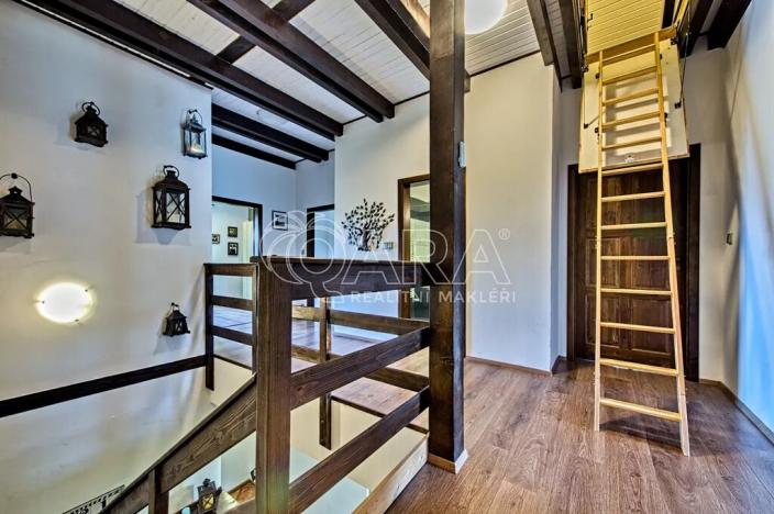 Prodej rodinného domu, Vrchlabí, 429 m2