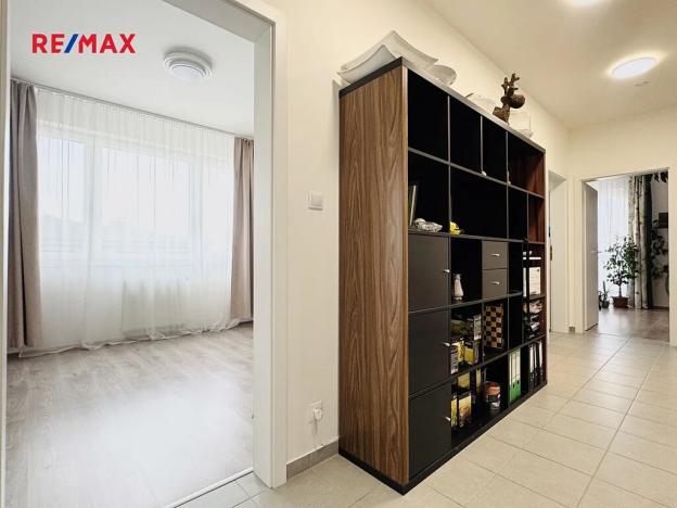 Pronájem bytu 3+kk, Horoměřice, T. G. Masaryka, 82 m2