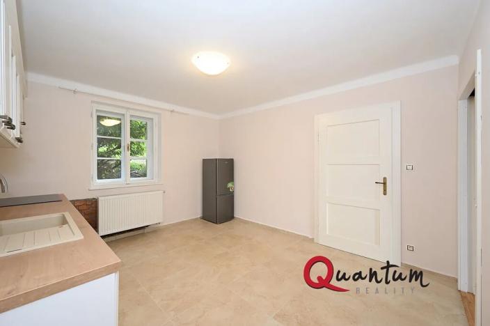 Pronájem bytu 1+1, Černošice, V Horce, 39 m2