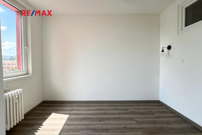 Prodej bytu 2+kk, Praha - Modřany, Pejevové, 45 m2