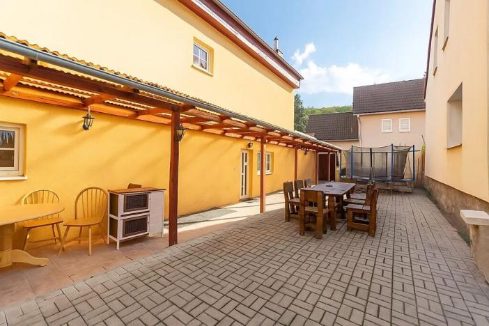 Prodej rodinného domu, Ohníč, 300 m2