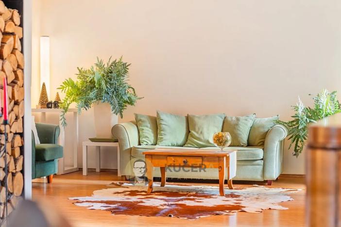 Prodej rodinného domu, Lichnov, 672 m2