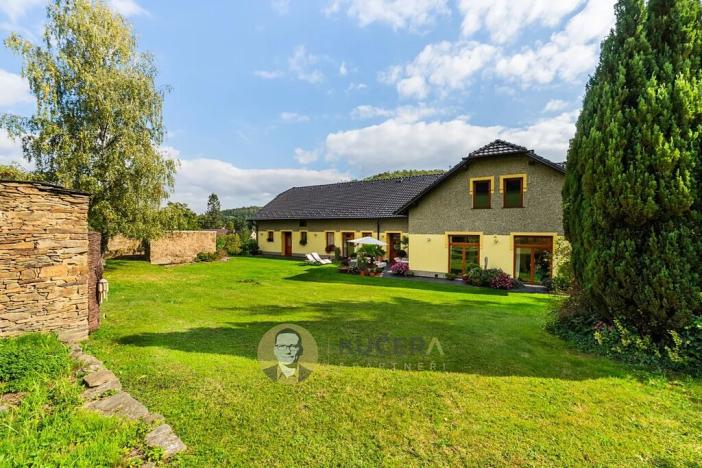 Prodej rodinného domu, Lichnov, 672 m2