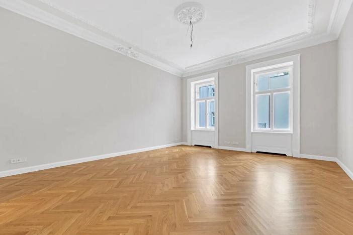 Pronájem kanceláře, Praha, 350 m2