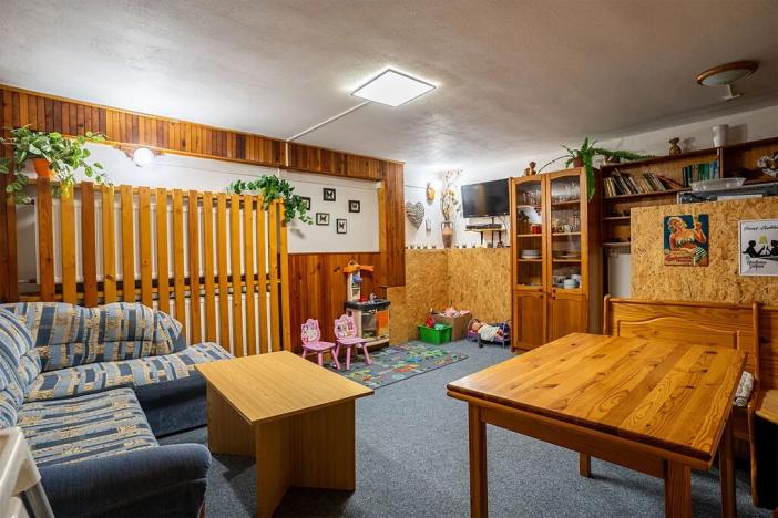 Prodej rodinného domu, Strážné, 450 m2