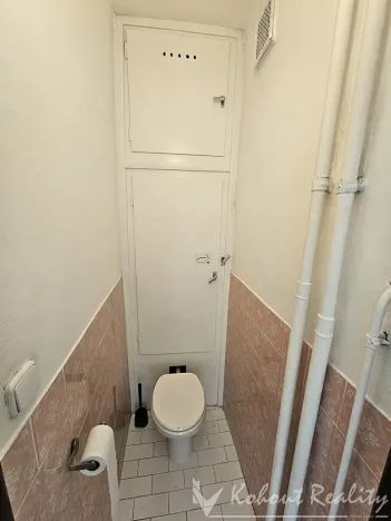 Pronájem bytu 3+1, Praha - Libeň, Na Rokytce, 83 m2