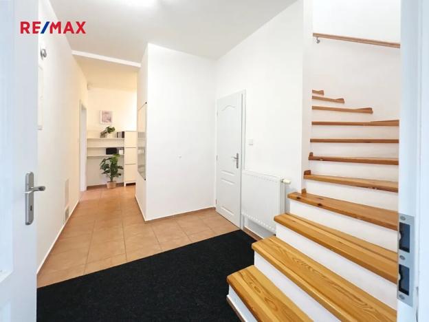 Prodej rodinného domu, Zeleneč, Chrpová, 154 m2