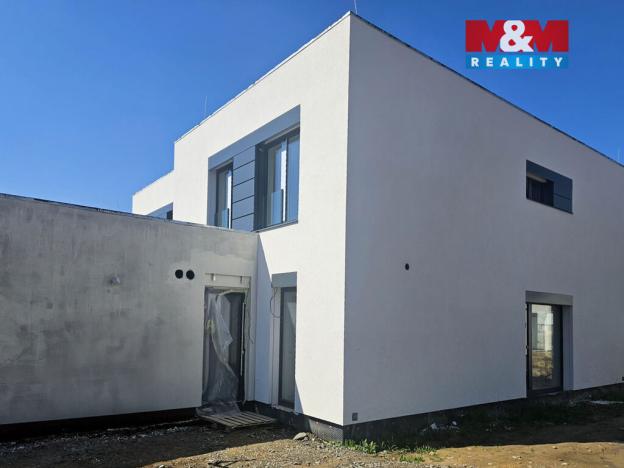 Prodej rodinného domu, Sezemice, 121 m2