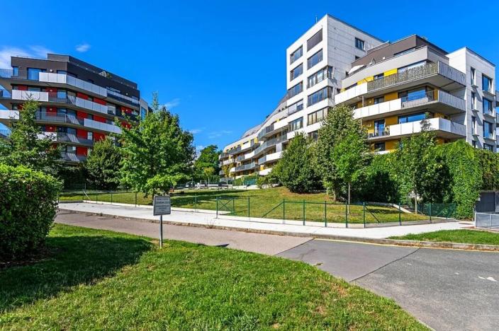 Pronájem bytu 2+kk, Praha - Hlubočepy, Devonská, 60 m2
