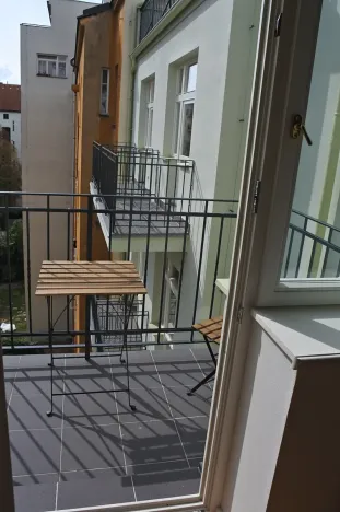 Prodej bytu 1+kk, Praha, Slavíkova, 27 m2