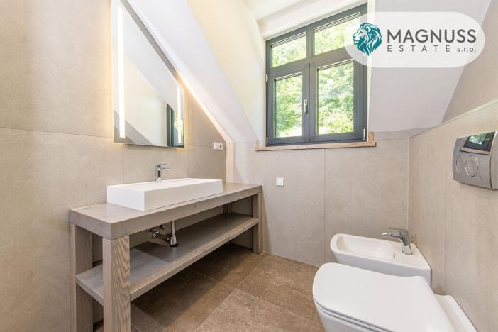 Prodej rodinného domu, Dolní Lomná, 259 m2