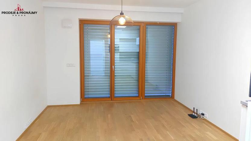 Prodej bytu 1+kk, Praha, Formanská, 33 m2