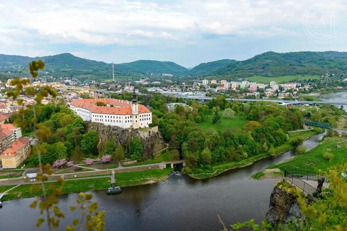 Prodej pozemku pro bydlení, Děčín, 1521 m2