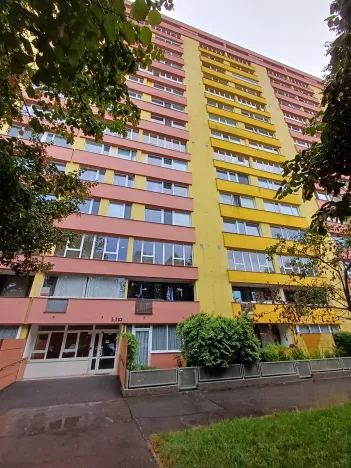Pronájem bytu 2+kk, Praha - Bohnice, Hlivická, 32 m2