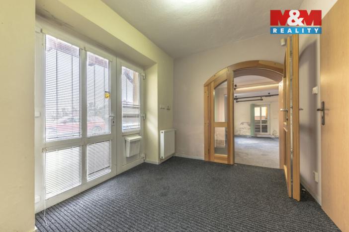 Prodej obchodního prostoru, Liberec - Liberec VII-Horní Růžodol, Palackého, 224 m2