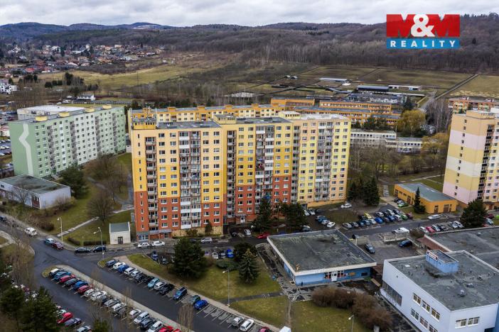 Prodej bytu 2+1, Chomutov, Holešická, 62 m2