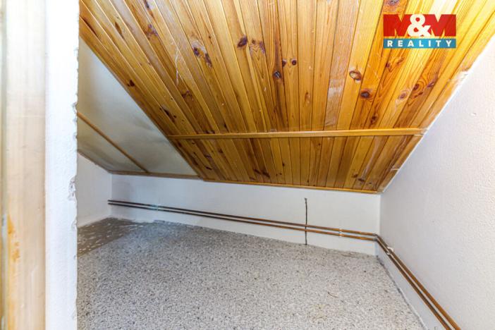 Pronájem bytu 2+1, Pardubice - Trnová, Bohdanečská, 42 m2