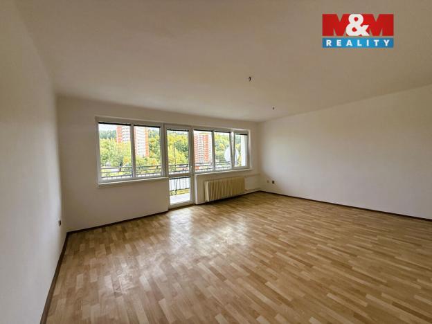 Pronájem atypického bytu, Jablonec nad Nisou - Jablonecké Paseky, Pasecké náměstí, 72 m2