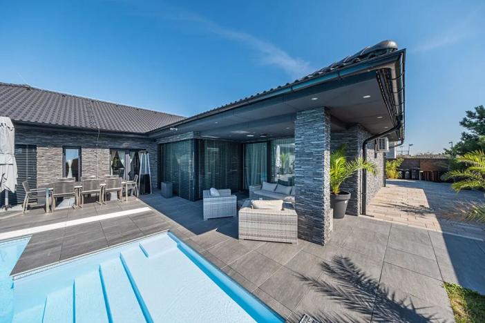 Prodej rodinného domu, Opolany, 241 m2