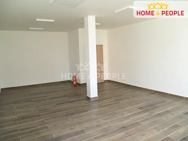 Pronájem obchodního prostoru, Chodov, Školní, 41 m2