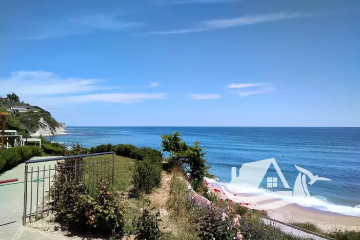 Prodej bytu 2+kk, Bjala, Bulharsko, 81 m2