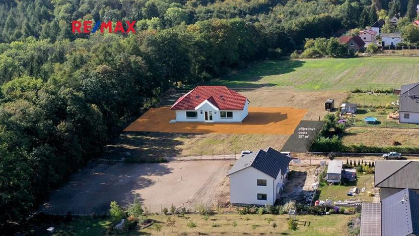 Prodej pozemku pro bydlení, Hradečno, 1431 m2