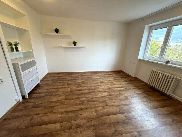 Pronájem bytu 3+1, Hodonín, Horní Valy, 58 m2