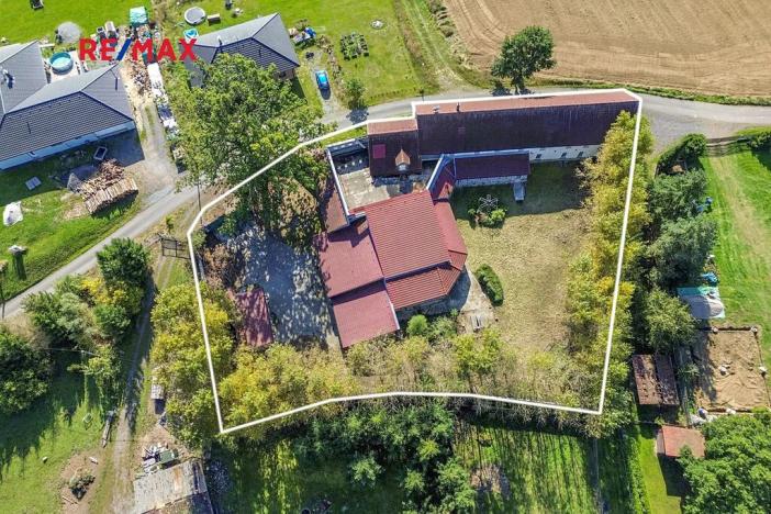 Prodej rodinného domu, Všeruby, 952 m2