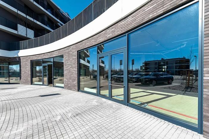 Pronájem obchodního prostoru, Praha - Stodůlky, Bělohlávkova, 446 m2