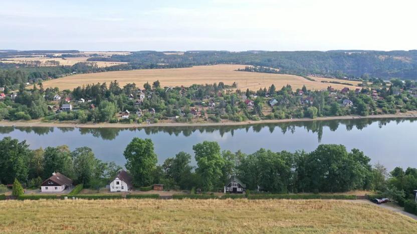 Prodej pole, Líšťany, 30959 m2