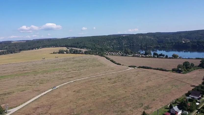 Prodej pole, Líšťany, 21370 m2