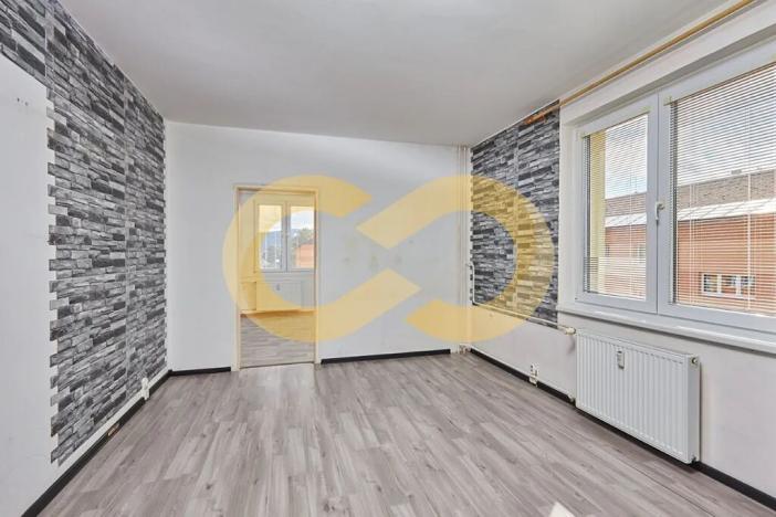 Prodej bytu 3+1, Volary, Sídl. Míru, 65 m2