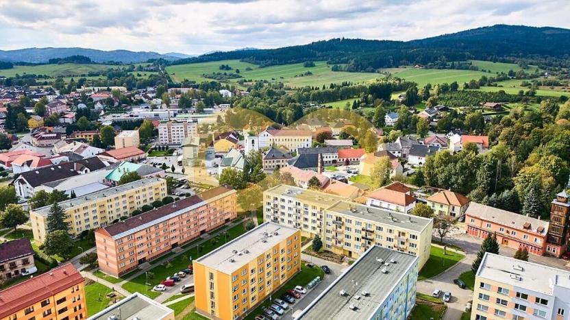 Prodej bytu 3+1, Volary, Sídl. Míru, 65 m2