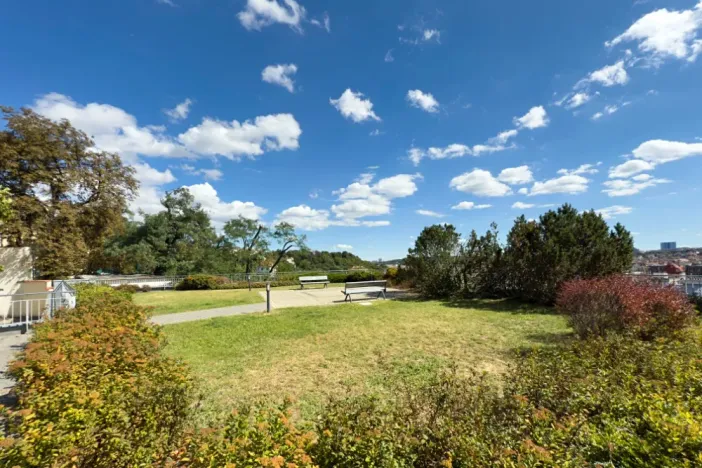 Pronájem bytu 3+kk, Praha - Vinohrady, U Zvonařky, 90 m2