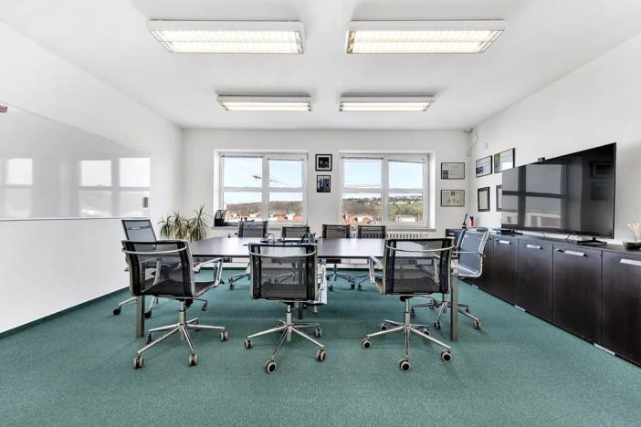 Pronájem kanceláře, Praha, 100 m2