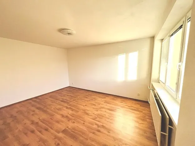 Pronájem bytu 1+1, Boskovice, Husova, 37 m2