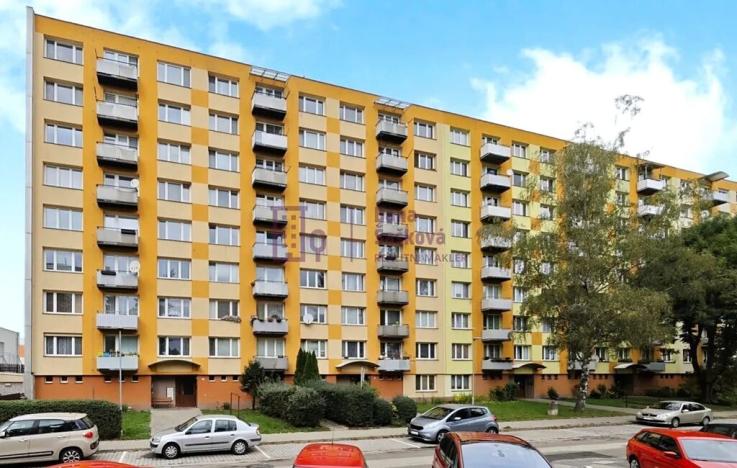 Pronájem bytu 2+1, Jindřichův Hradec, sídliště Vajgar, 62 m2