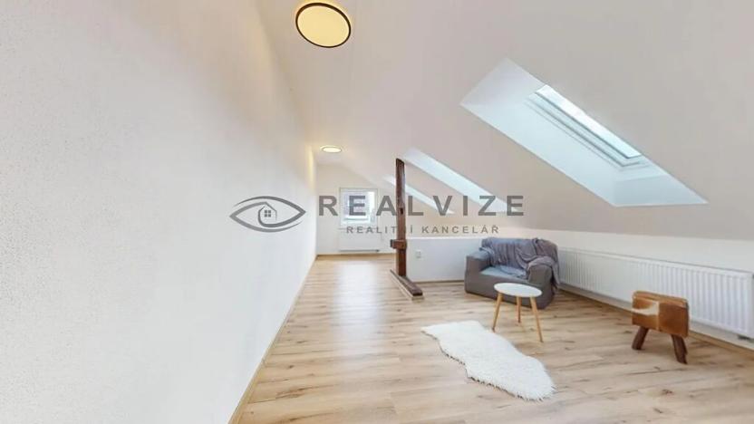 Prodej rodinného domu, Roudné, 265 m2