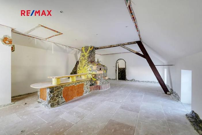 Prodej apartmánu, Všeruby, 952 m2