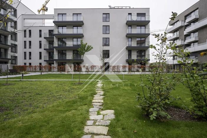 Pronájem bytu 1+kk, Praha - Žižkov, Tetauerova, 30 m2