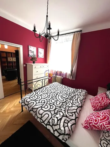 Pronájem bytu 2+1, Praha - Bubeneč, Lotyšská, 47 m2