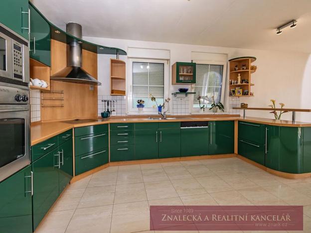 Prodej rodinného domu, Losiná, 250 m2