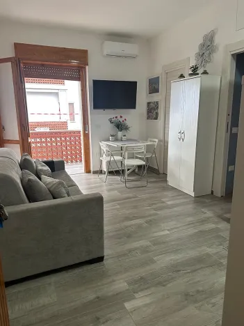 Prodej bytu 3+kk, Scalea, Itálie, 50 m2
