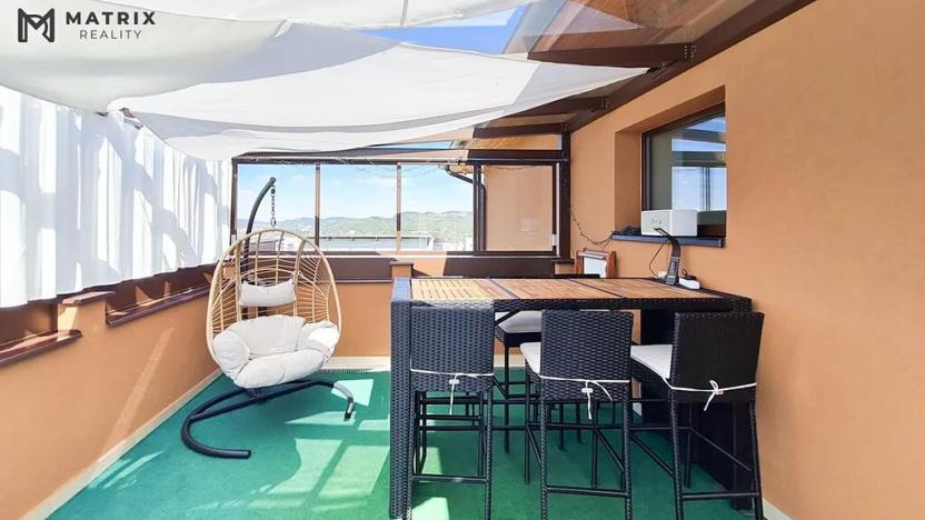 Pronájem rodinného domu, Králův Dvůr, Na Lucberku, 270 m2