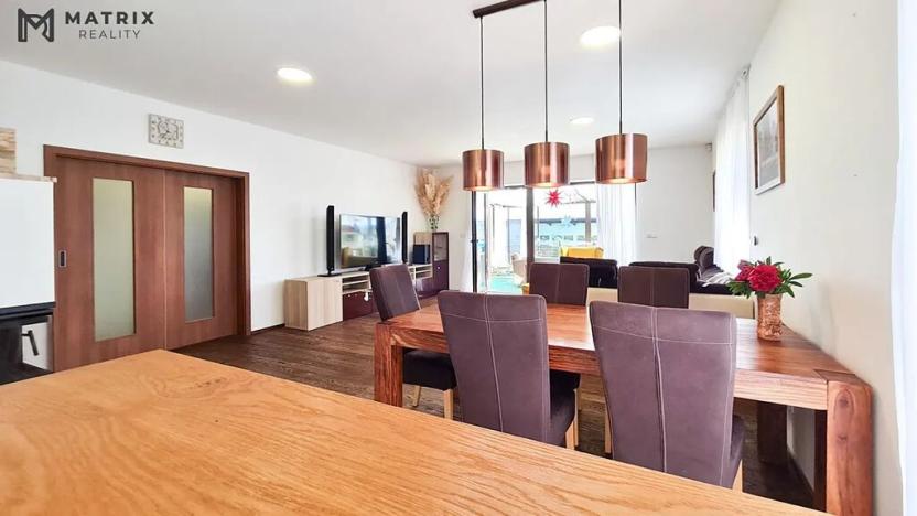 Pronájem rodinného domu, Králův Dvůr, Na Lucberku, 270 m2