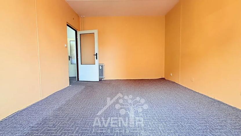 Prodej bytu 3+1, Hostinné, Sídliště, 68 m2