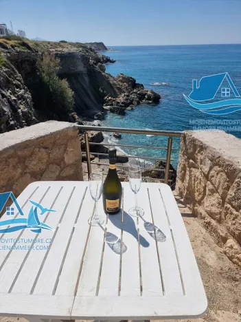 Prodej bytu 2+kk, Agios Amvrosios Keryneias, Kypr, 60 m2