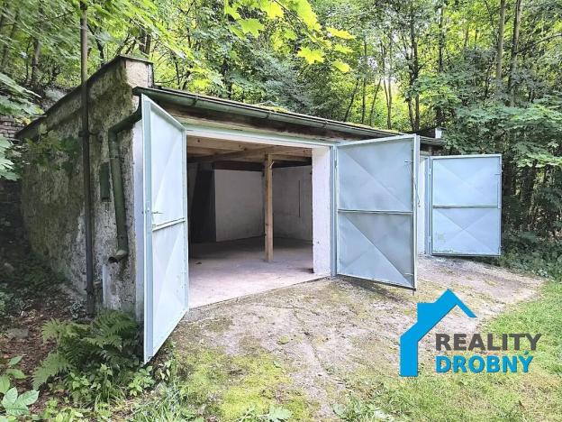 Pronájem garáže, Benešov nad Ploučnicí, 55 m2
